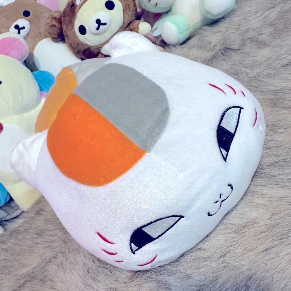 Banpresto - Cute Cat Plush Toy - White, Orange, and Gray